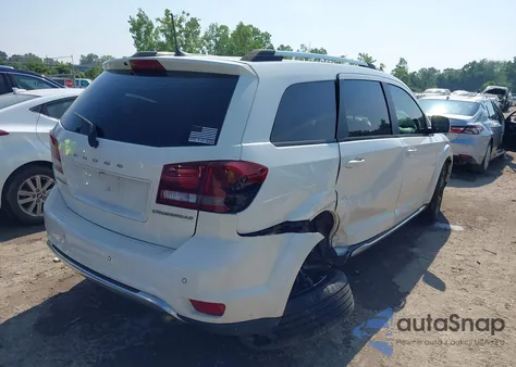 2020 Dodge Journey Crossroad из США, поврежденный, VIN 3C4PDCGB9LT237069